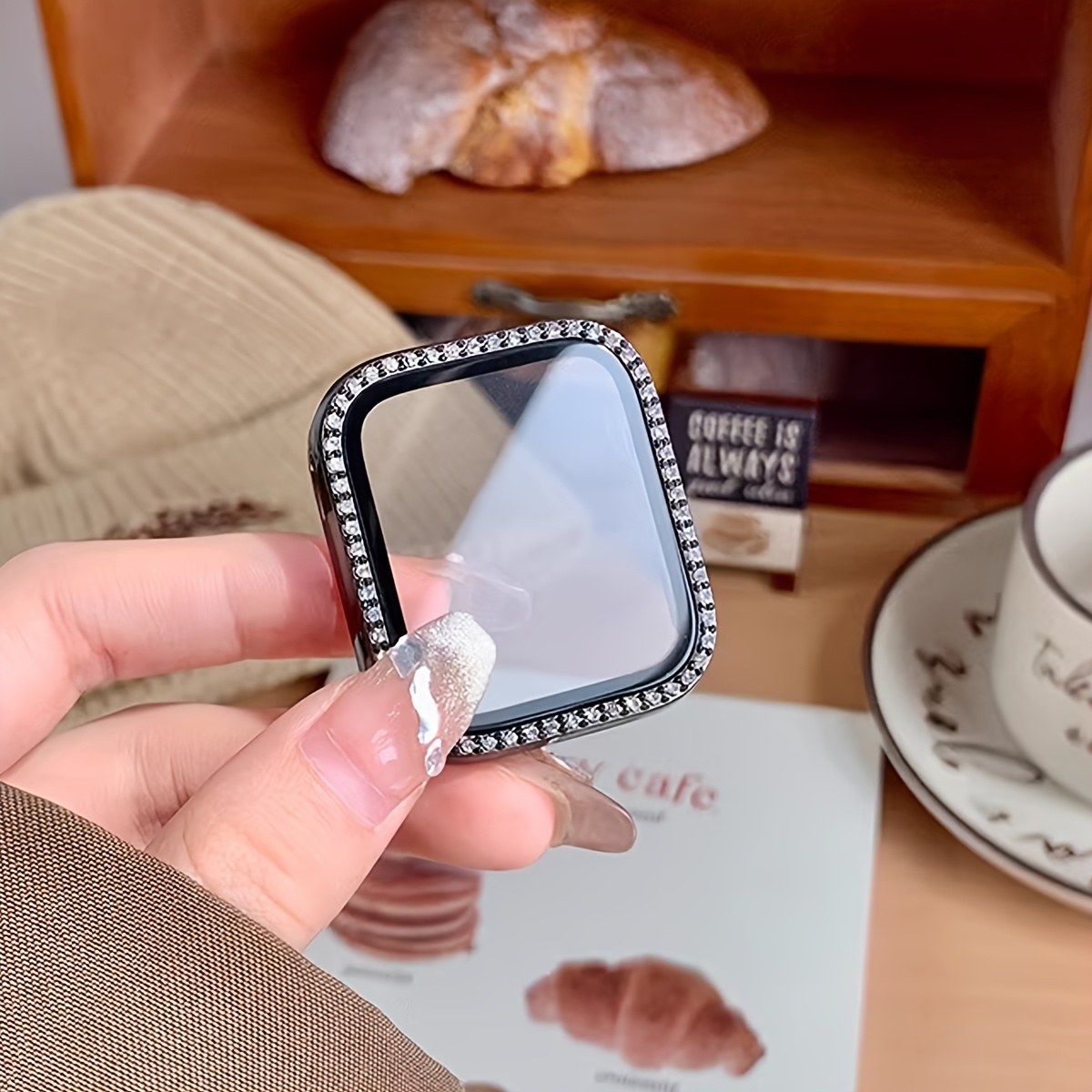 حافظة زجاجية + ماسية لسلسلة سا - مراجعة Smartwatch Band Accessories وسعره