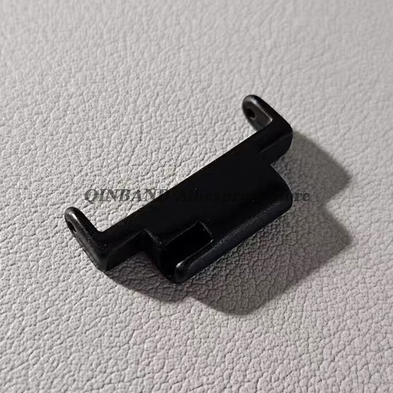 قطعتان من قضبان التوصيل السريع - مراجعة Watch Band Connector وسعره